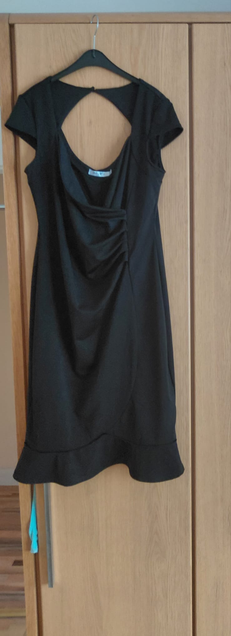 Elegantes schwarzes Kleid – Gr. 38