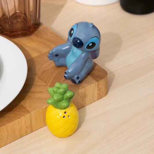 Stitch and Pineapple Salz- und Pfefferstreuer aus Keramik